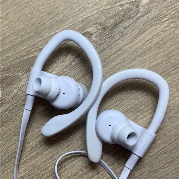 POWERBEATS3 - Picture 10 of 12